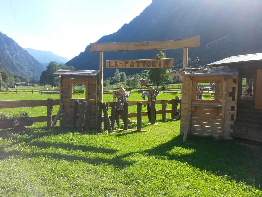 Hotel Pedretti Branzi Exteriör bild