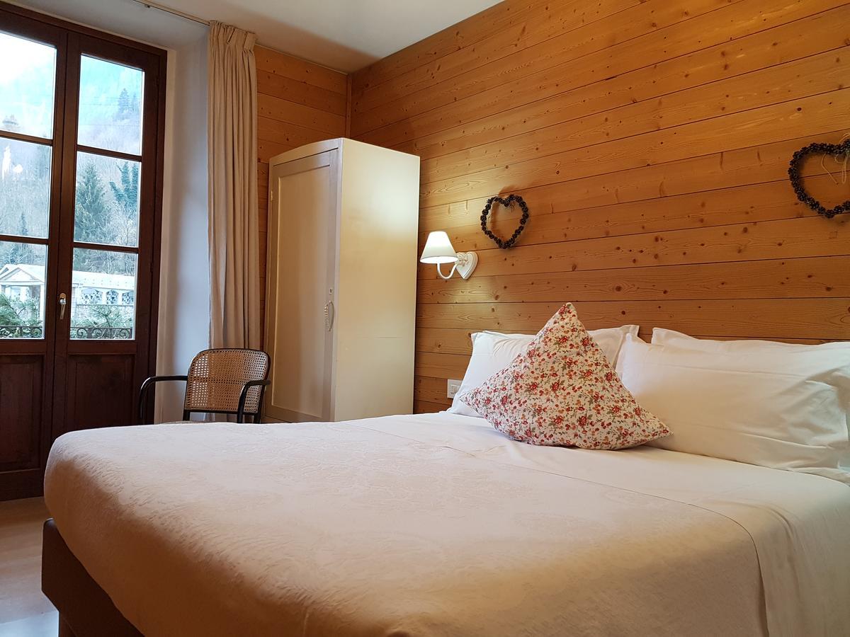 Hotel Pedretti Branzi Exteriör bild