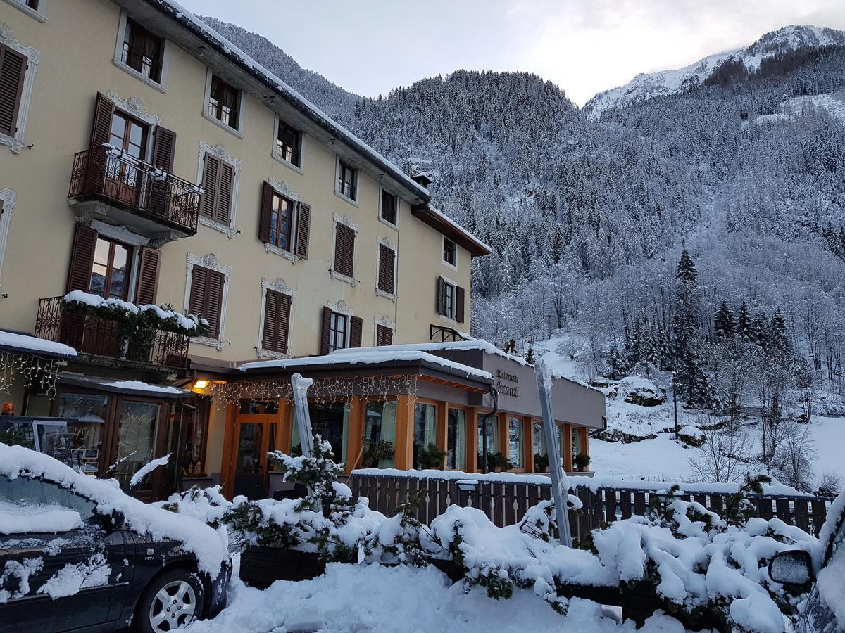 Hotel Pedretti Branzi Exteriör bild